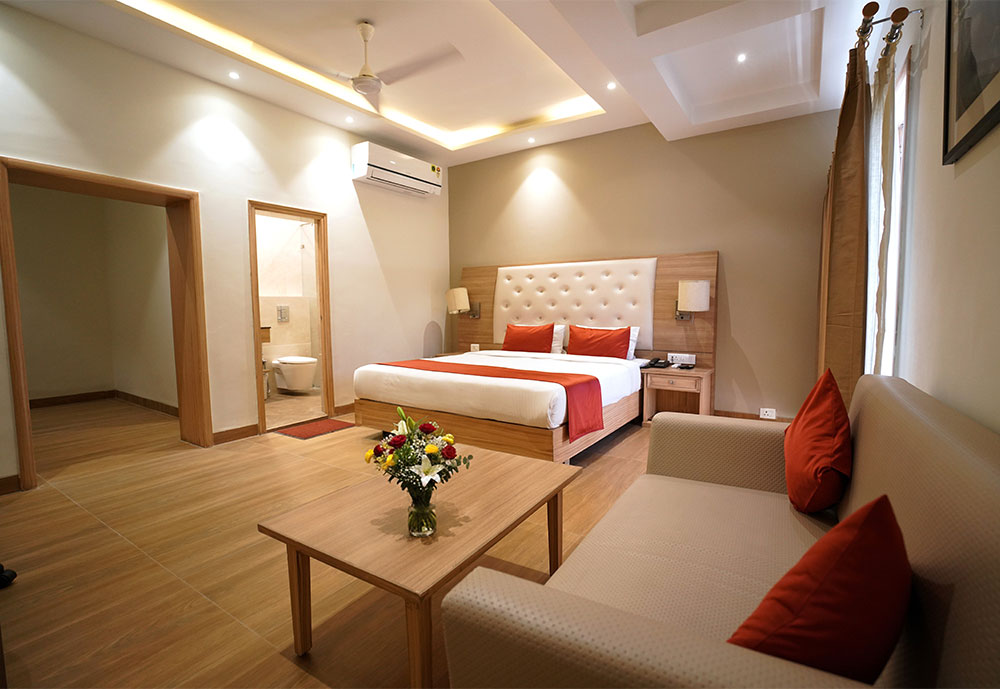 Super Premiere Room